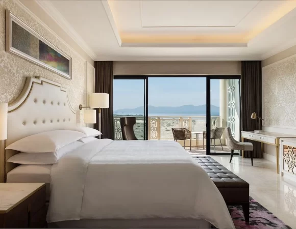 Sheraton Grand Danang Resort & Convention Center