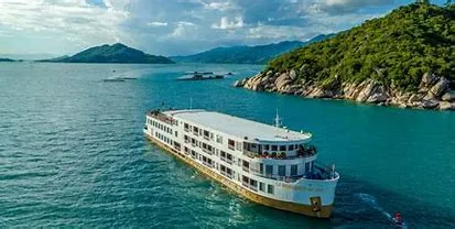 RV La Marguerite Cruise